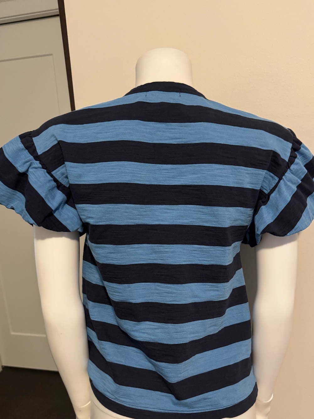 Nation Camille Ruffle Tee - MINT! - Picture 9 of 10